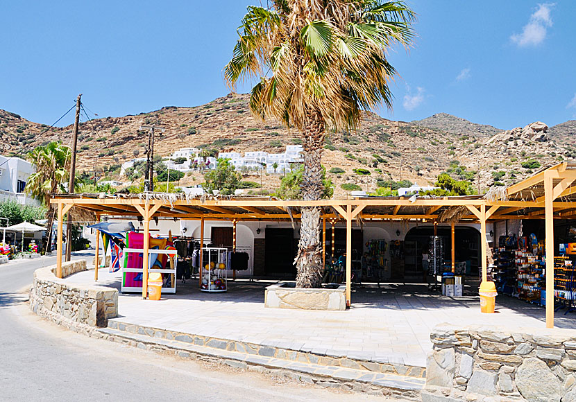 Far Out Cafe. Mylopotas. Ios island.