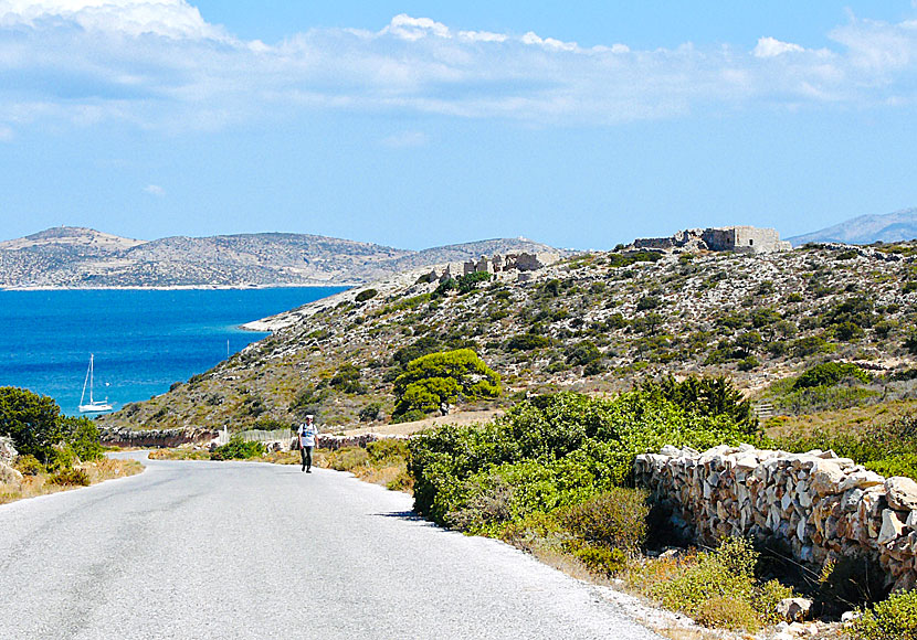 The only paved road runs from the port to Panagia, via Livadi beach..