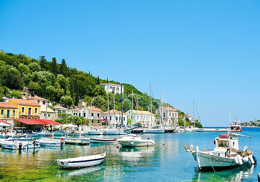 The marina in Kioni is a popular night port for sailors with sailboats.