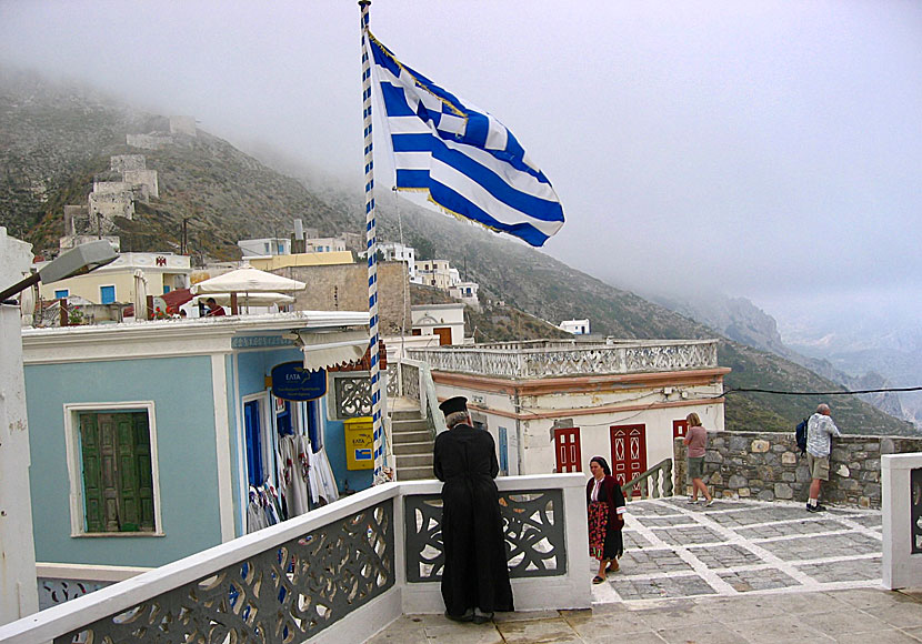 Many hikes start from Olympos on Karpathos, including the hike to Avlona.