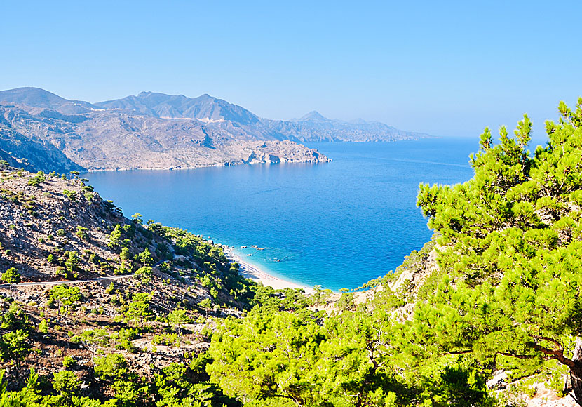 Karpathos offers very beautiful views like here at Apella beach.