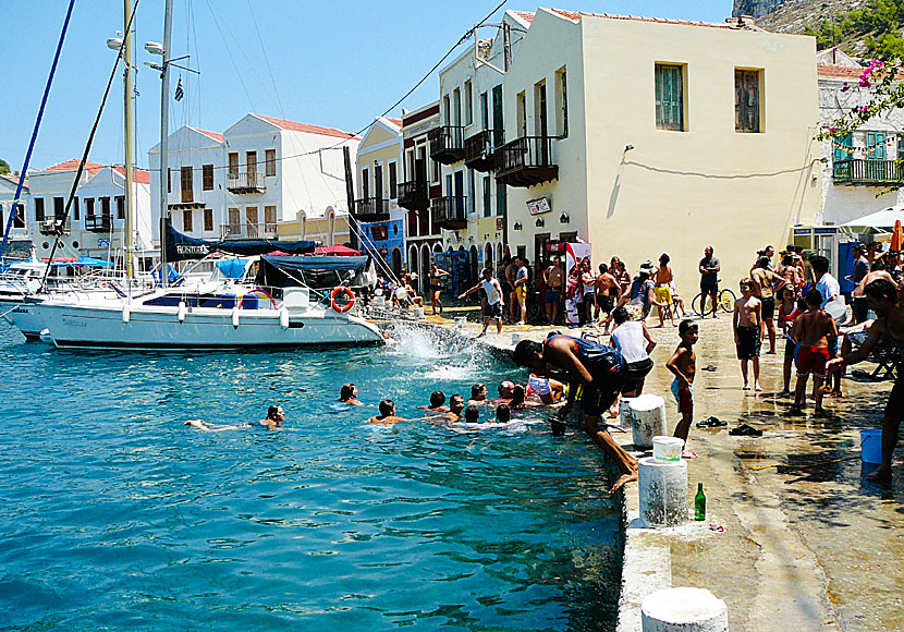 The water festival in Megisti on Kastellorizo ??is celebrated in July every year.