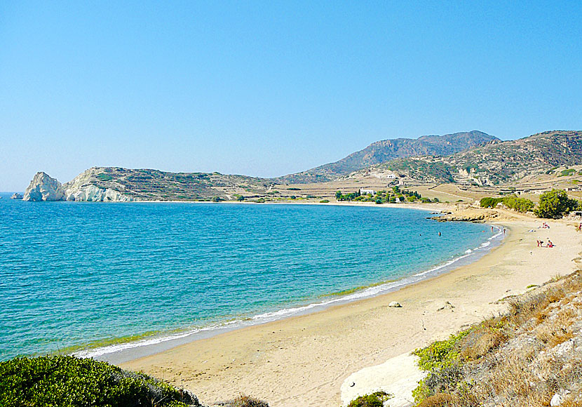 The best beaches on Kimolos. Ellinika beach.