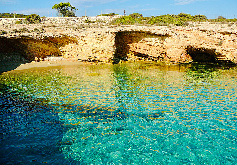 The sandy beaches at Koufonissi are very child-friendly.