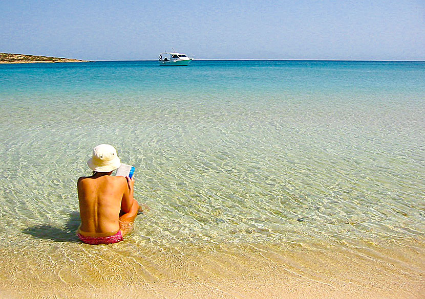 The child-friendly sandy beach Pori on Koufonissi.