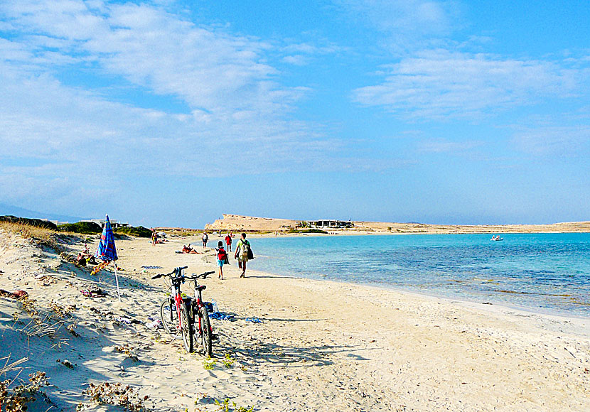 Beach boat to Pori on Koufonissi in the Small Cyclades.