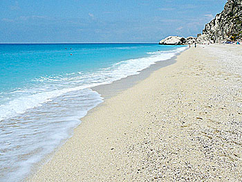 Kathisma & Pefkoulia beach on Lefkada.