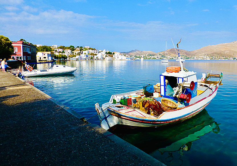 The port promenade in Agia Marina.