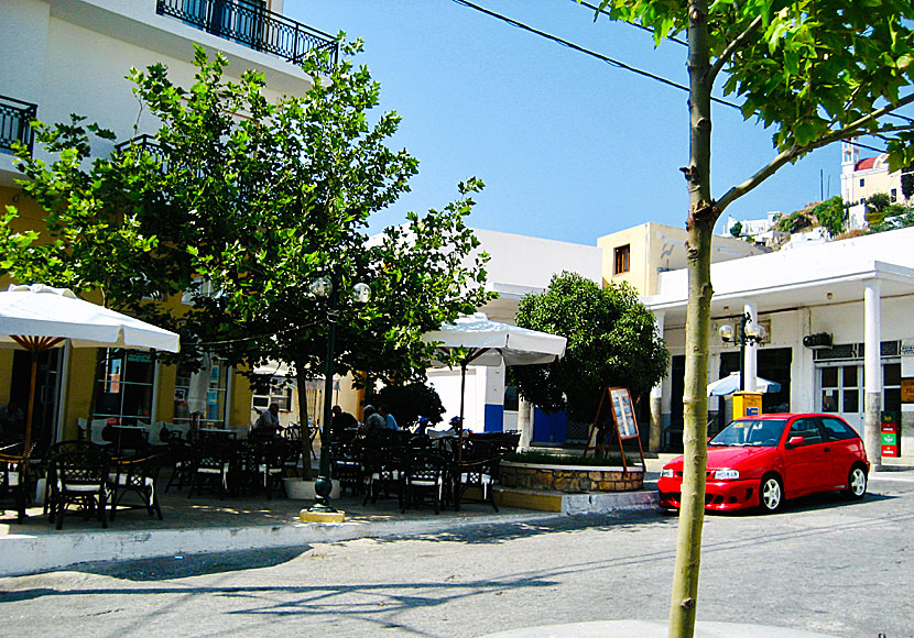 In the square of Platanos there are several good restaurants and tavernas.