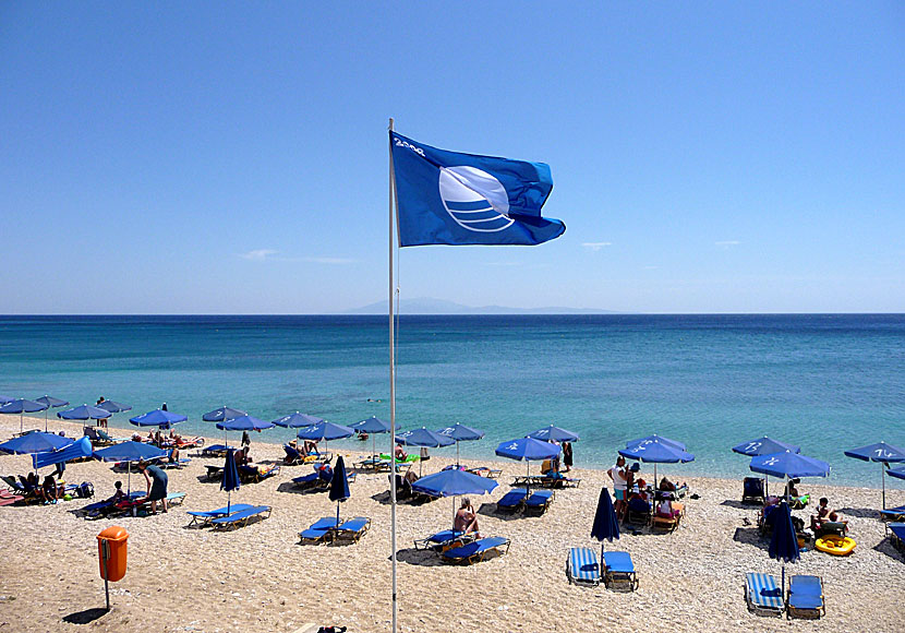The beach of Agios Isidoros on Lesvos has been awarded a Blue Flag.