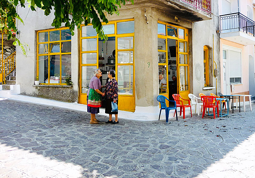 Do not miss the village of Megalochori on the way up to Agiassos in Lesvos.