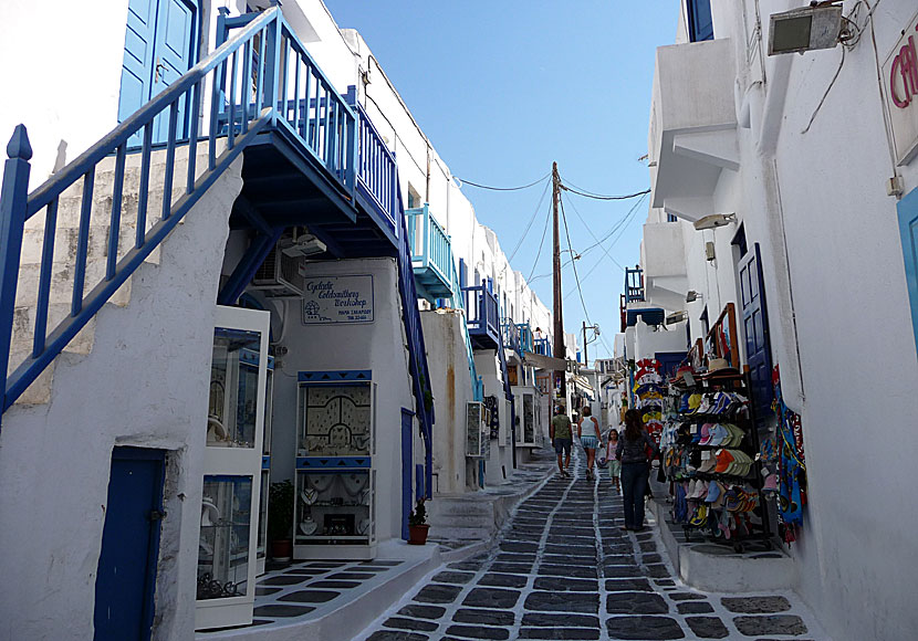 One of many narrow alleys in Mykonos Town.
