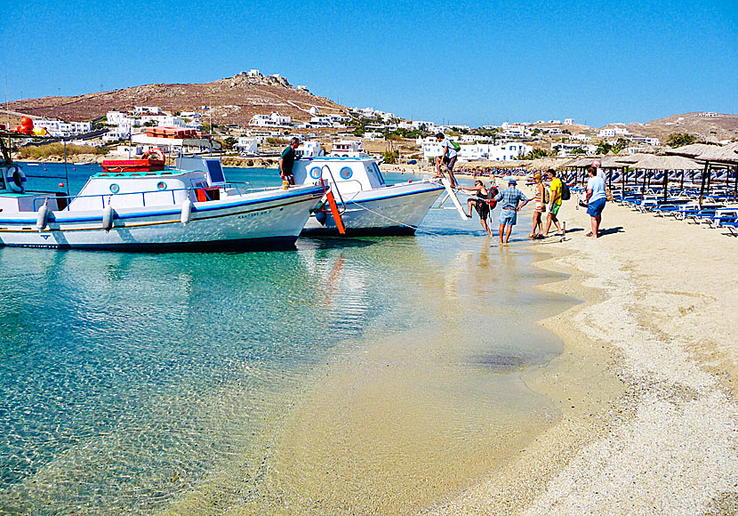 From Ornos, there are beach boats to Paradise Beach and Super Paradise Beach in Mykonos.