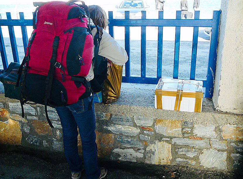 What's best for island hopping in Greece? Suitcase, backpack or just hand luggage?