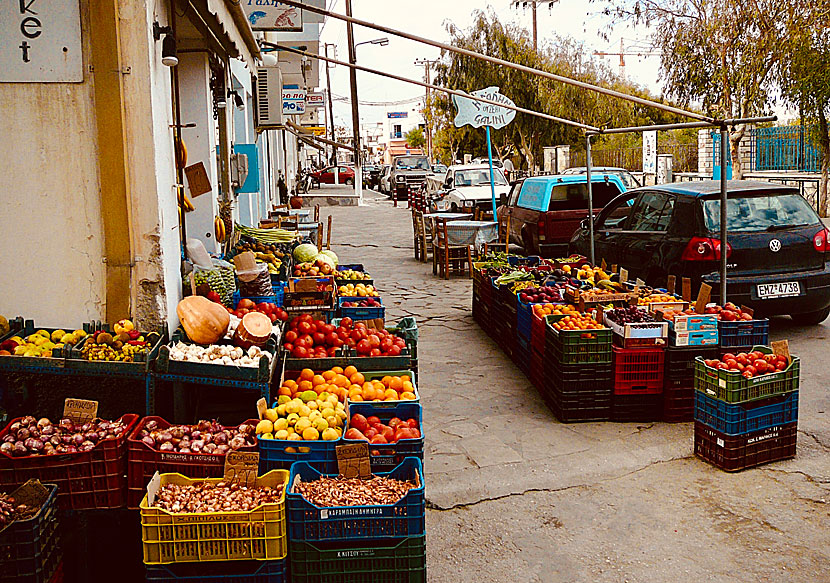 Fruit and vegetable market in Naxos town.