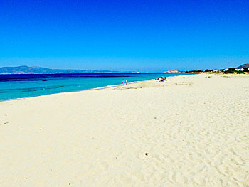 Nice child-friendly sandy beaches on Naxos in the Cyclades.