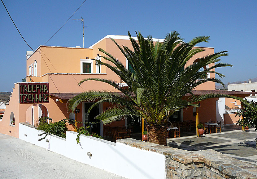 Johnny's Taverna in Sangri, close toTempel of Demeter in Naxos.