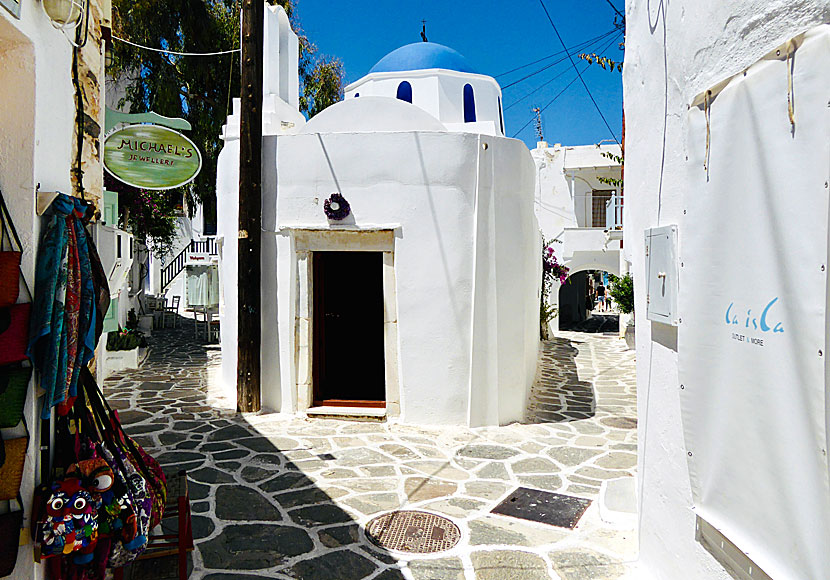 Beautiful churches and chapels in the old town of Naoussa on Paros in Greece.