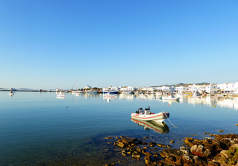 Antiparos by boat from Paros.