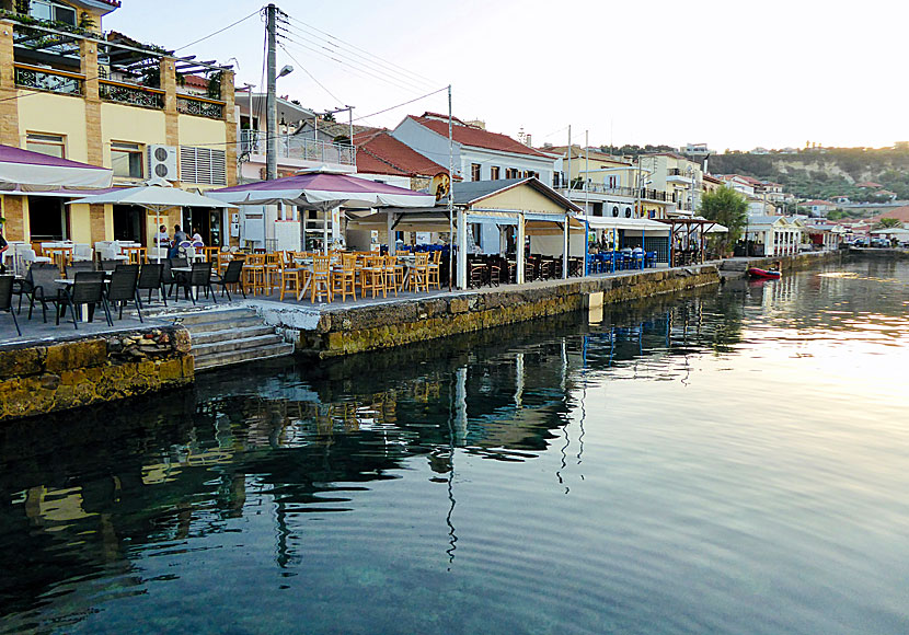 The harbor promenade is lined with restaurants, cafes and bars.