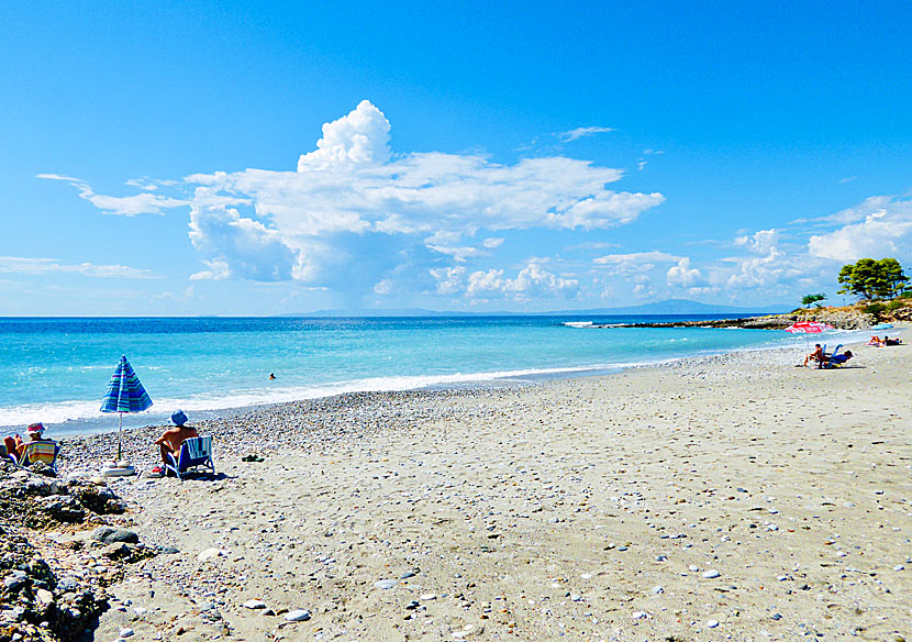 Pantazi beach is located 1 kilometer south of Agios Nikolaos.