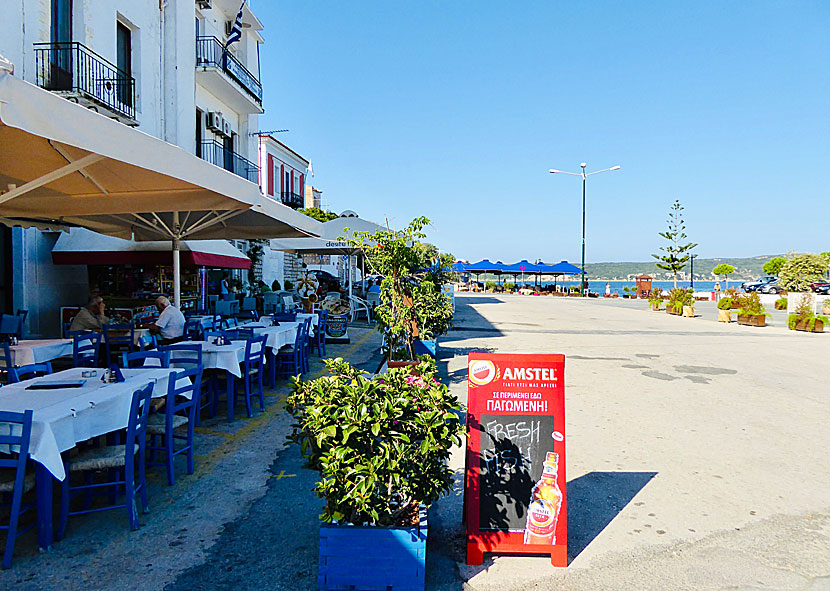 Good tavernas in the square of Pylos.