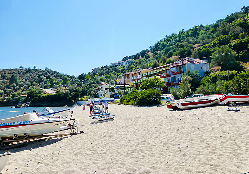 Limnionas beach is one of the best beaches in Samos.