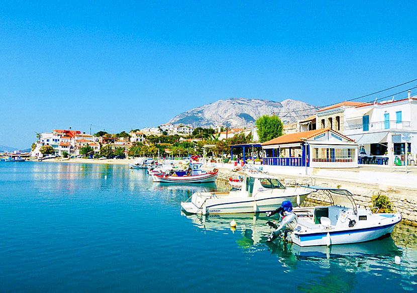 The pleasant port promenade in Ormos with good restaurants and taverns.