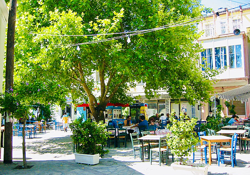 Tavernas and restaurants in the square of Mytilini in Samos.