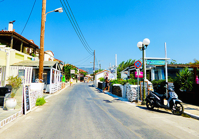 The road through Votsalakia leads to Drakei in Samos.