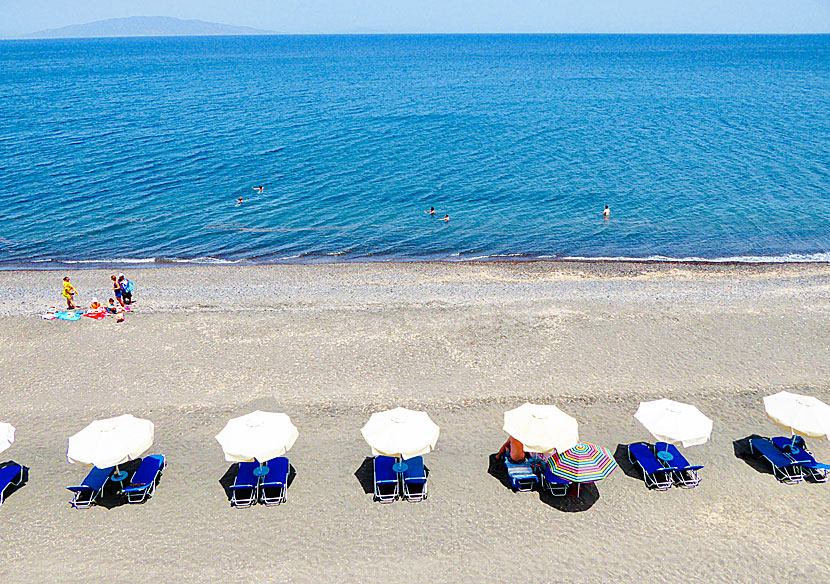 Baxedes is one of the least exploited and most unknown of the beaches on Santorini.