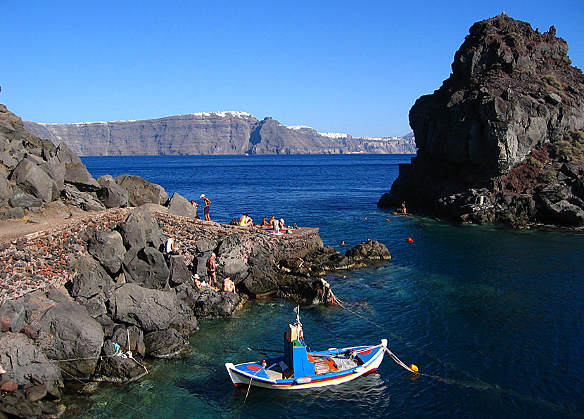 The best beaches in Santorini. Amoudia beach. 