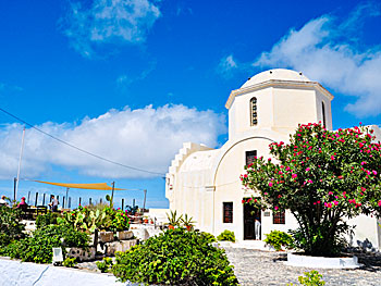 The village Pyrgos on Santorini.