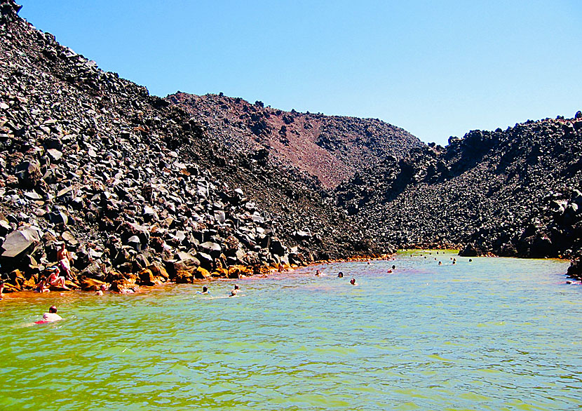 Hot springs at the volcanoes in Santorini.