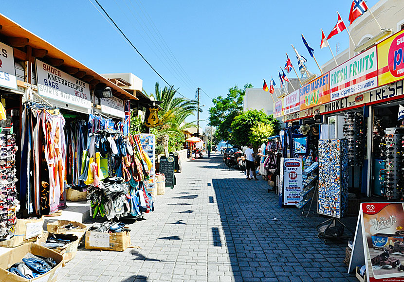 Shopping in Kamari. Santorini.