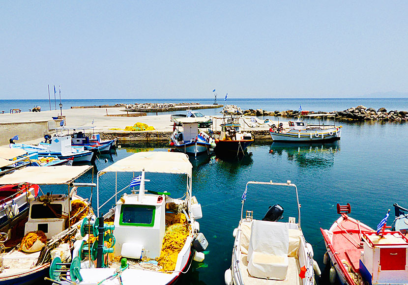 The fishing port of Monolithos on Santorini.