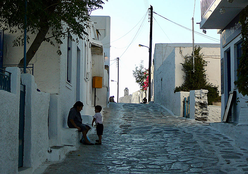 Chora on Schinoussa is the most genuine village in the Small Cyclades