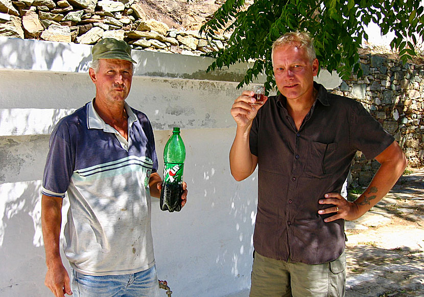 Wine tasting in Kentarchos on Serifos.