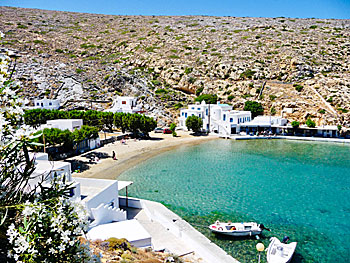 Heronissos beach on Sifnos.