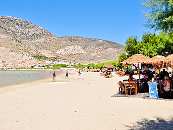 Kamares beach on Sifnos.
