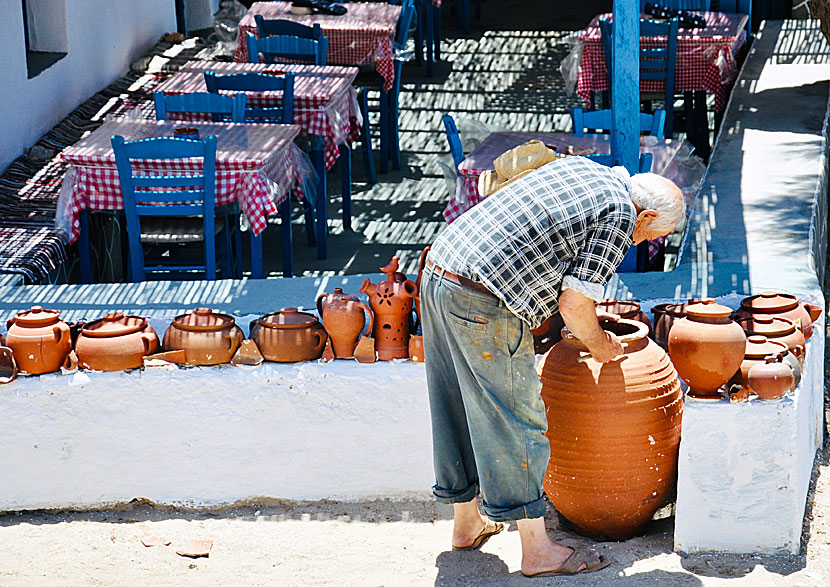 Potters in Heronissos on Sifnos.