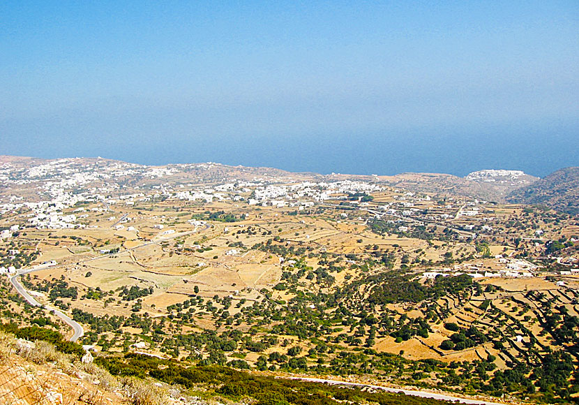 View of Apollonia and Kastro from Agios Andreas church on Sifnos.