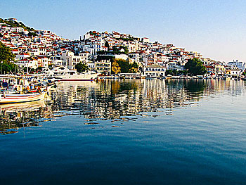 The village Skopelos Town on Skopelos.