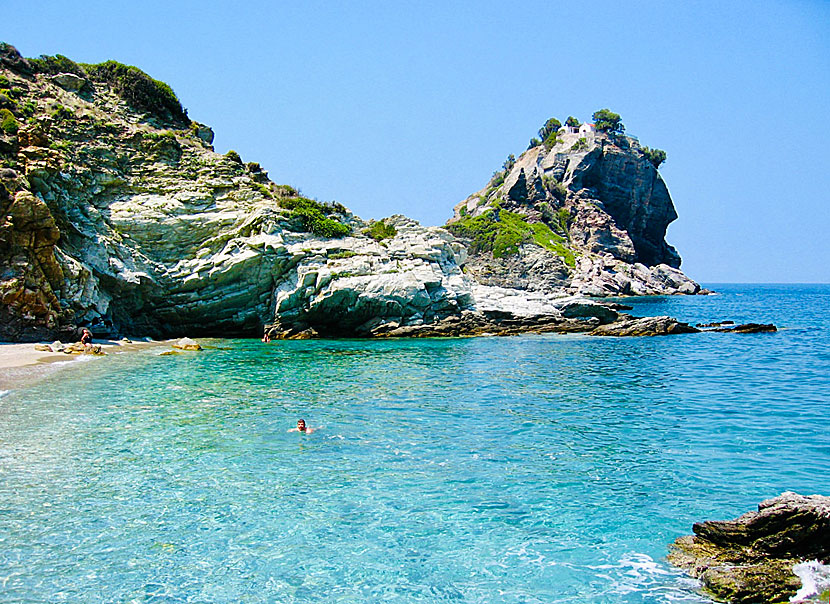 The beach below Agios Ioannis sto Kastri church.