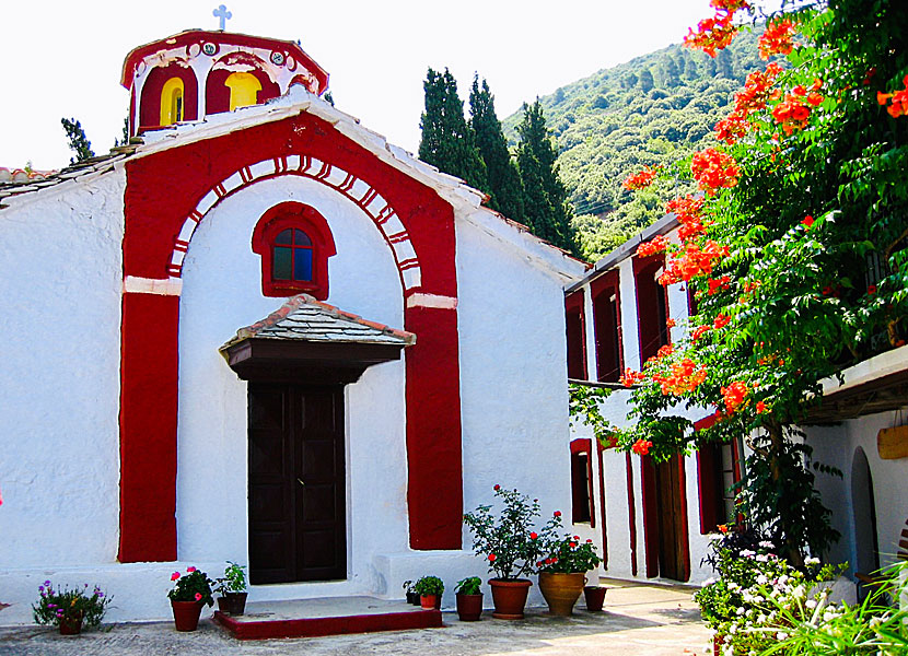 The church of Sotiras Metamorphosis Monastery.