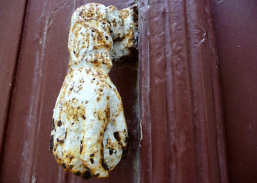 Beautiful doors, door handles and door knockers at Syros.