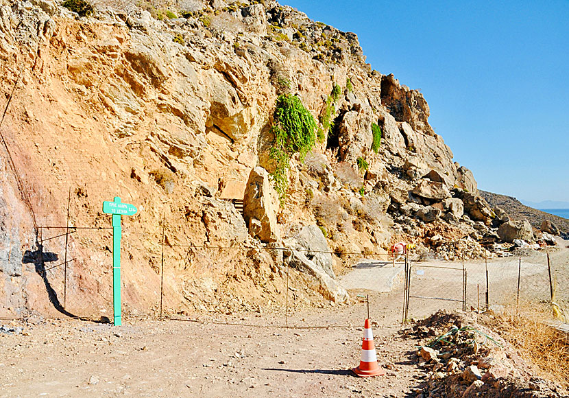 The hike to Lethra beach is easy and it is impossible to get lost.