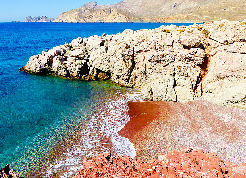 The best beaches on Tilos. Kalimera beach.