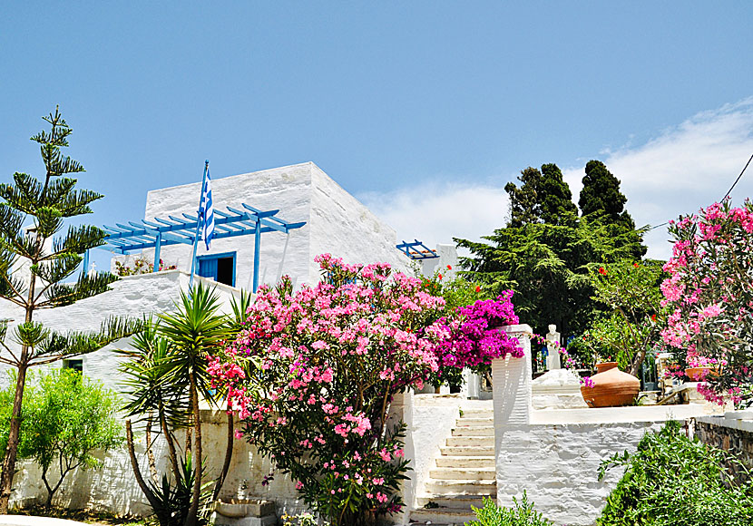 The beautiful museum dedicated to the sculptor Giannoulis Halepas from Pyrgos on Tinos.