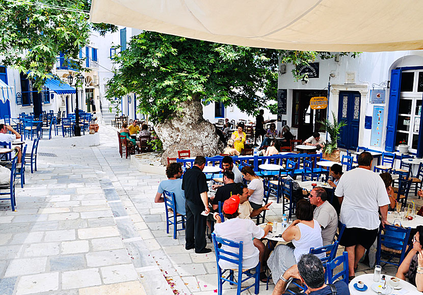The square in Pyrgos on Tinos.